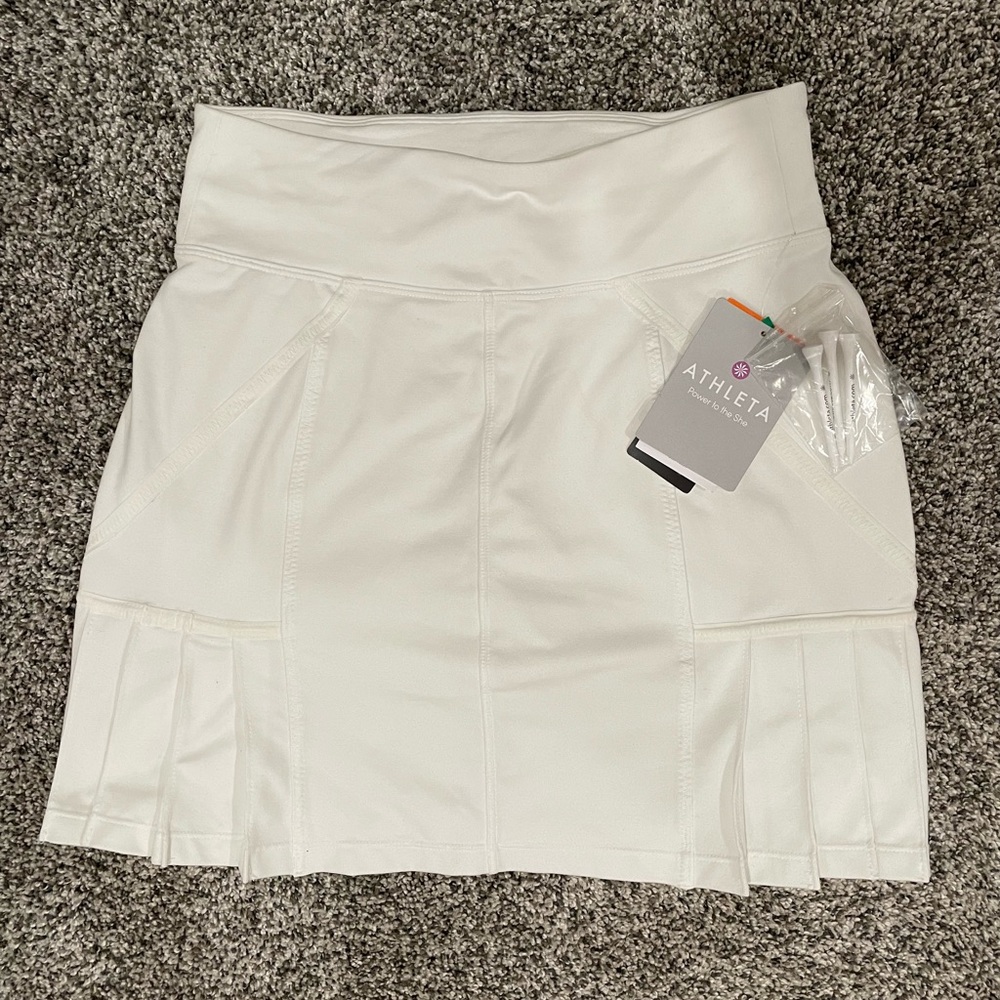 NWT Athleta Under Par golf skirt, size women's XS
